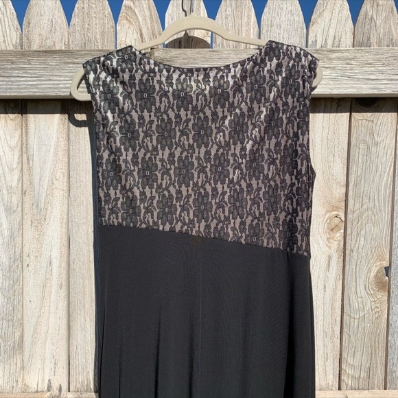 Enfocus Women's Plus Dress - Picture 7 of 8
